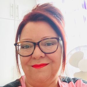 Meet your Posher, Odette